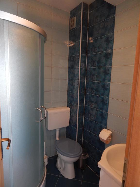 Apartments Sofija Podstrana Bagian luar foto